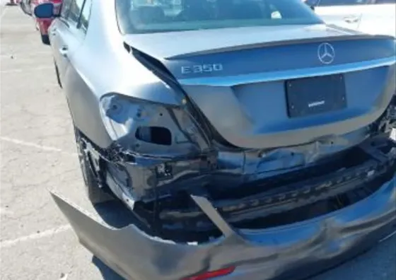 Mercedes E 2L 2020 თბილისი