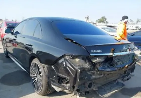 Mercedes S-Class 3L 2023 თბილისი