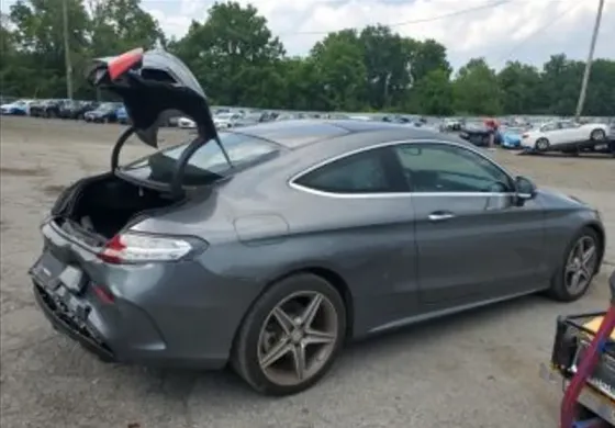 Mercedes C 2L 2017 თბილისი