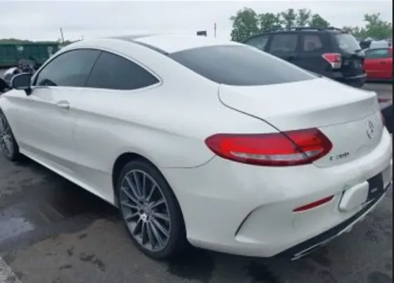 Mercedes C 2L 2017 თბილისი