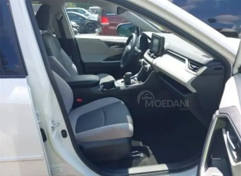 Toyota RAV4 2.5L 2021 Тбилиси - изображение 7