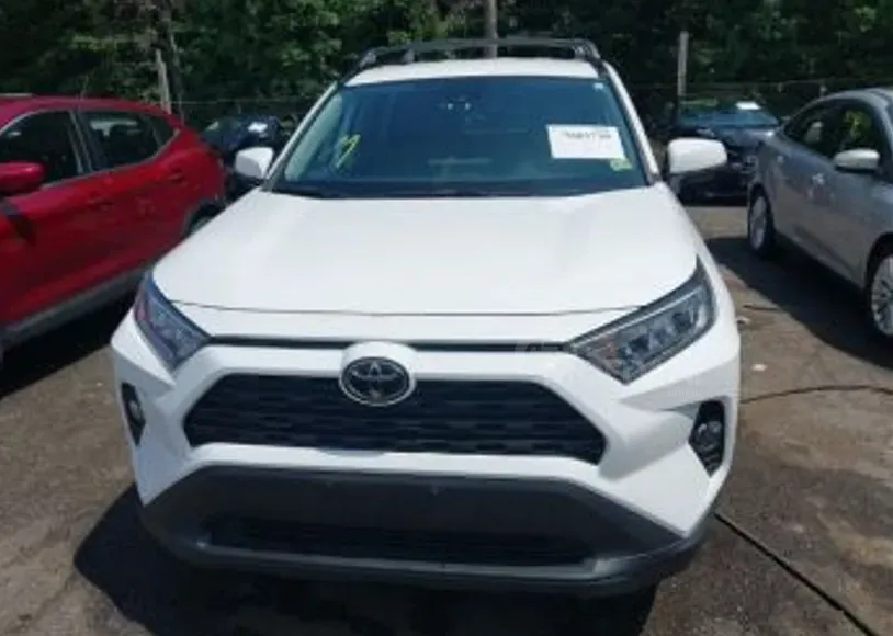 Toyota RAV4 2.5L 2021 Тбилиси - изображение 6