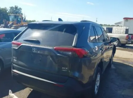 Toyota RAV4 2.5L 2020 Тбилиси