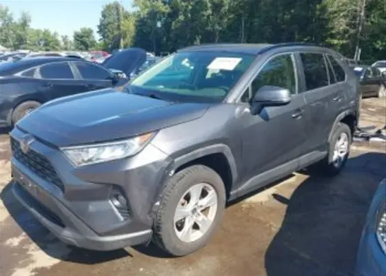 Toyota RAV4 2.5L 2020 Тбилиси