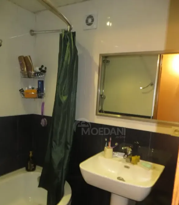 Продам 4-комн. квартиру 117м² 4/5 эт. Тбилиси - изображение 10