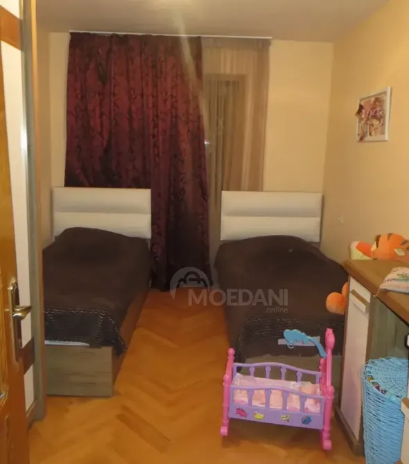 Продам 4-комн. квартиру 117м² 4/5 эт. Тбилиси - изображение 4