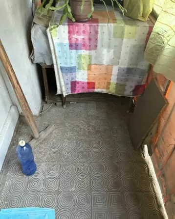 იყიდება 1 ოთახიანი ბინას 33მ² 3/5 სართ თბილისი