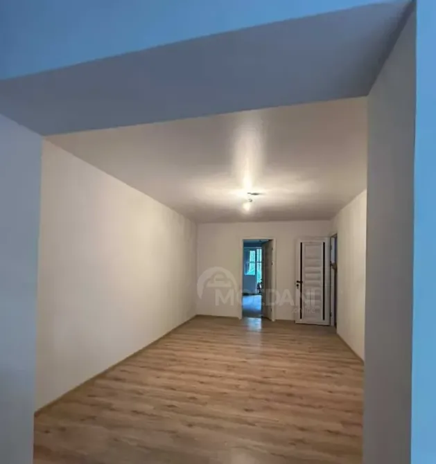 Продам 2-комн. квартиру 62.17м² 2/8 эт. Тбилиси - изображение 2