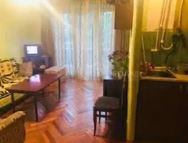 Продам 1-комн. квартиру 33м² 3/5 эт. Тбилиси - изображение 2