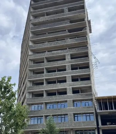 იყიდება 3 ოთახიანი ბინას 62.7მ² 15/16 სართ თბილისი