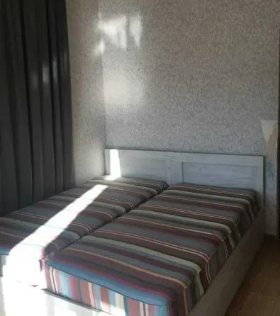 იყიდება 2 ოთახიანი ბინას 47მ² 6/9 სართ თბილისი