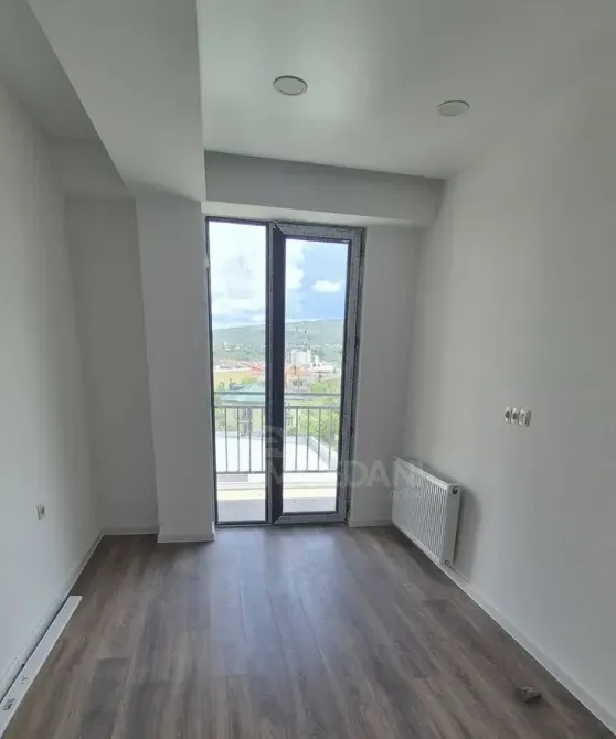 იყიდება 2 ოთახიანი ბინას 47.2მ² 6/7 სართ თბილისი - photo 2