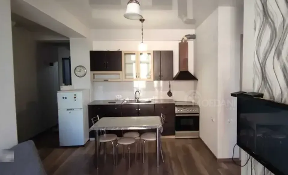 Продам 2-комн. квартиру 45м² 2/5 эт. Тбилиси - изображение 1