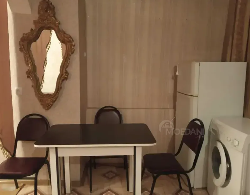 იყიდება 2 ოთახიანი ბინას 100მ² 1/1 სართ თბილისი - photo 2