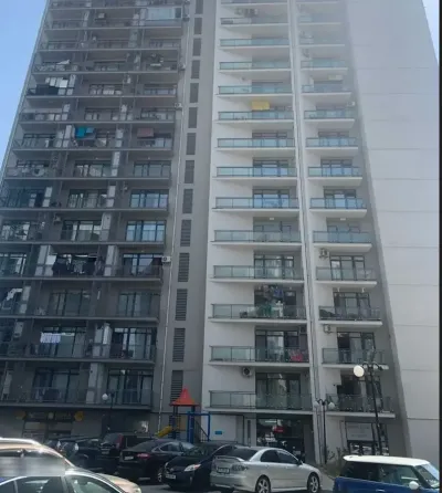 იყიდება 2 ოთახიანი ბინას 51.8მ² 16/19 სართ თბილისი