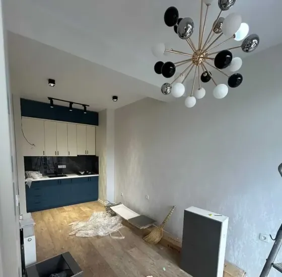 იყიდება 2 ოთახიანი ბინას 35მ² 5/7 სართ თბილისი