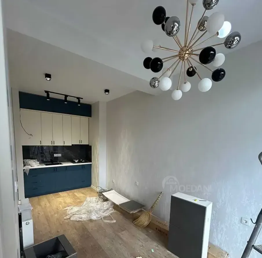 იყიდება 2 ოთახიანი ბინას 35მ² 5/7 სართ თბილისი - photo 1