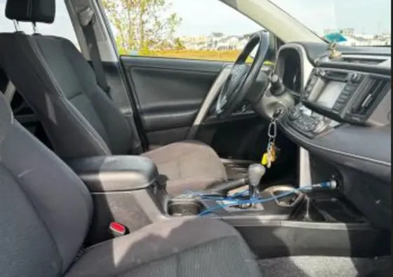 Toyota RAV4 2.5L 2016 Тбилиси