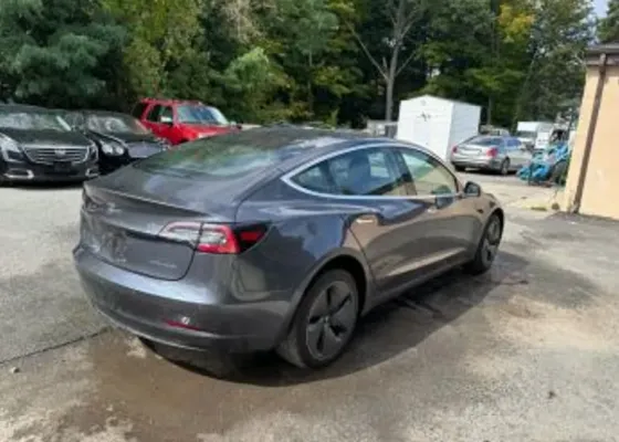 Tesla Model S 2018 Тбилиси