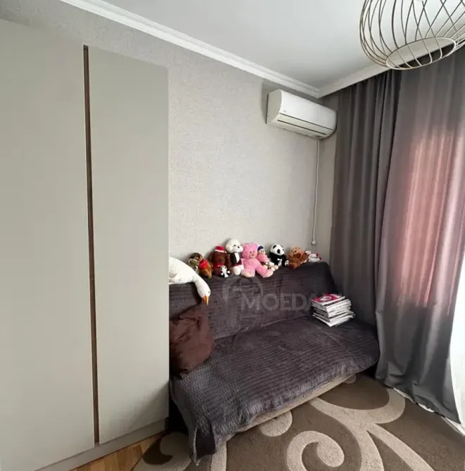 Продам 5-комн. квартиру 60м² 7/9 эт. Тбилиси - изображение 9