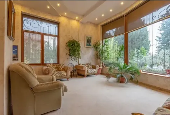 House for rent 900м² Tbilisi