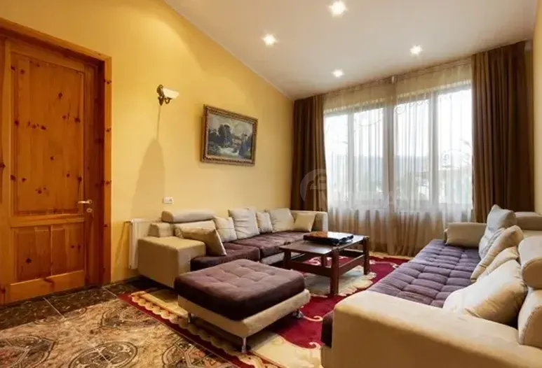 ქირავდება სახლი 900м² თბილისი - photo 8