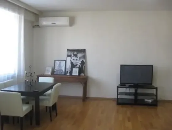 Сдам 3-комн. квартиру 110м² 2/4 эт. Тбилиси