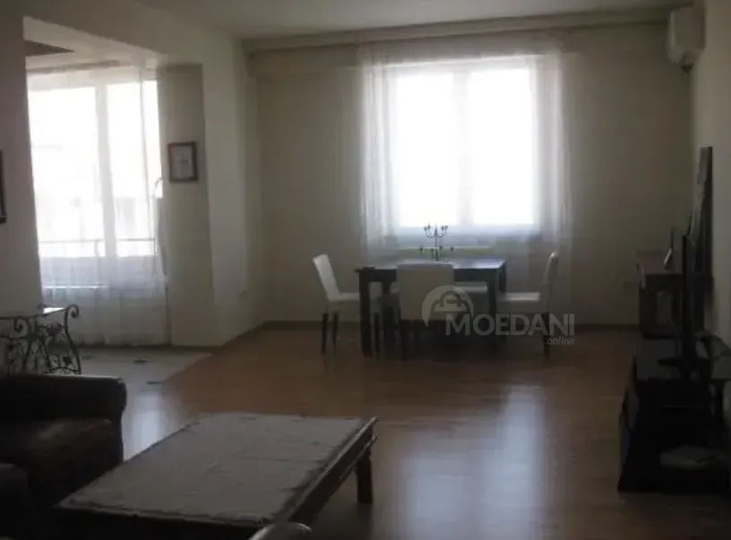 Сдам 3-комн. квартиру 110м² 2/4 эт. Тбилиси - изображение 2