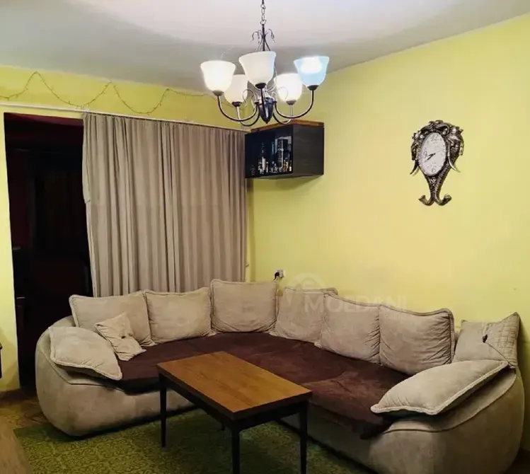 Продам 2-комн. квартиру 57м² 2/5 эт. Тбилиси - изображение 1