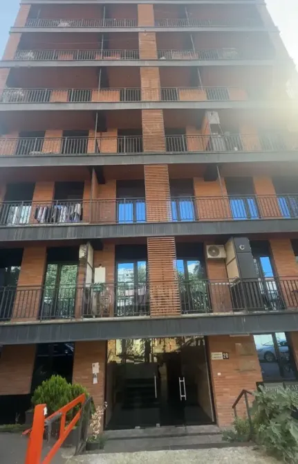 Сдам 1-комн. квартиру 43м² 4/11 эт. Тбилиси - изображение 2