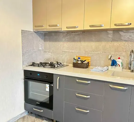 Сдам 3-комн. квартиру 83м² 2/8 эт. Тбилиси