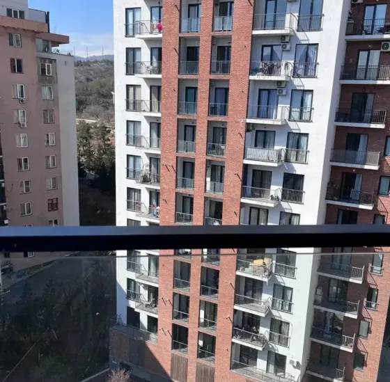 იყიდება 2 ოთახიანი ბინას 53მ² 11/11 სართ თბილისი