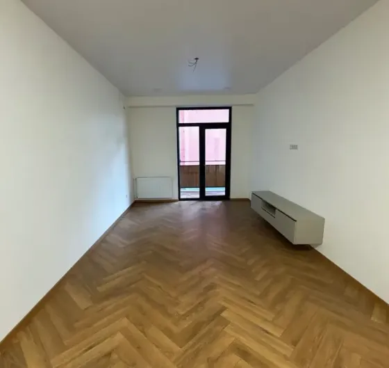 იყიდება 2 ოთახიანი ბინას 57მ² 8/14 სართ თბილისი