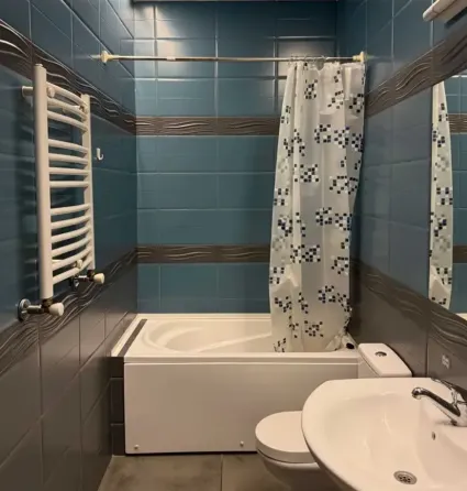 იყიდება 2 ოთახიანი ბინას 60მ² 16/22 სართ თბილისი