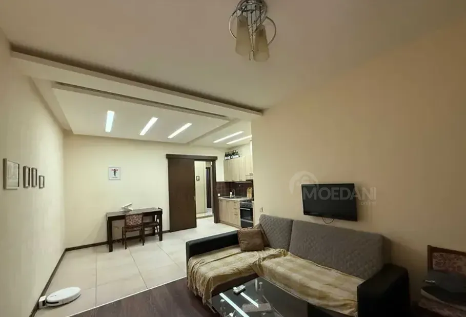 იყიდება 2 ოთახიანი ბინას 60მ² 16/22 სართ თბილისი - photo 1