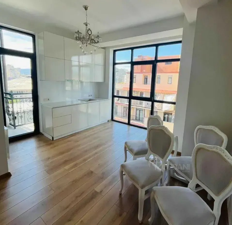 იყიდება 2 ოთახიანი ბინას 55მ² 9/14 სართ თბილისი - photo 1