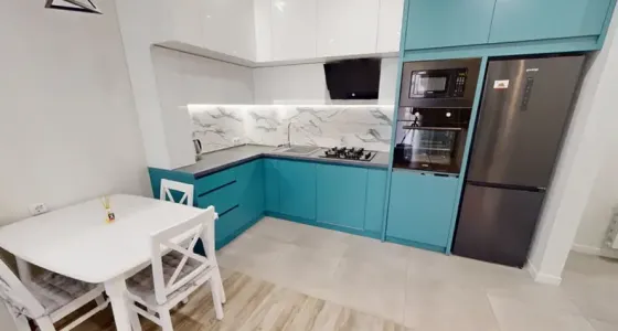 Сдам 4-комн. квартиру 120м² 3/3 эт. Тбилиси