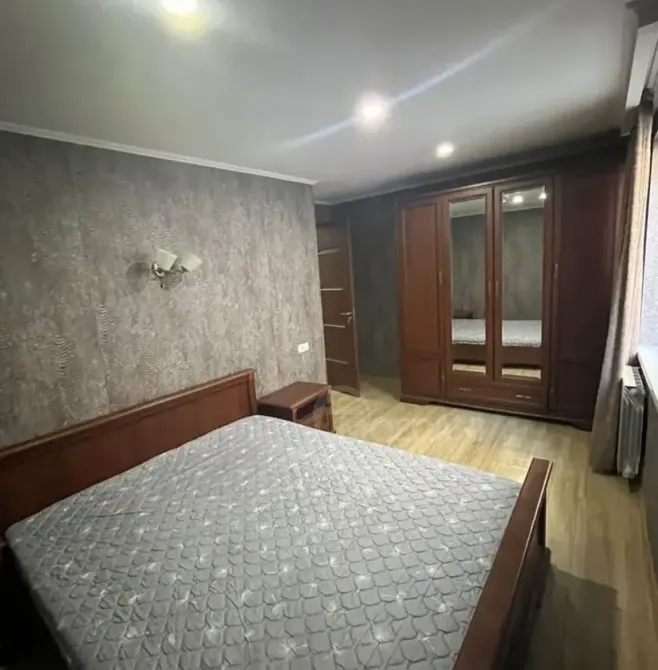 ქირავდება 4 ოთახიანი ბინა 120მ² 3/3 სართ თბილისი - photo 7