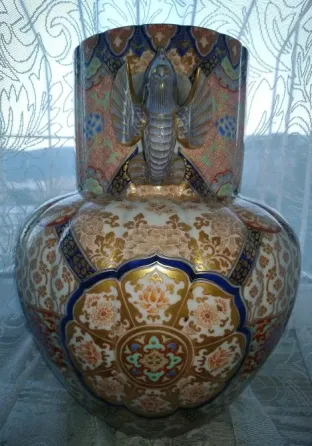 Antique (19th century) Japanese porcelain vase for sale Tbilisi