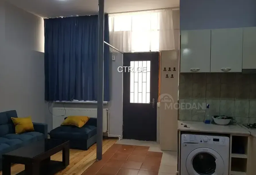 იყიდება 3 ოთახიანი ბინას 60მ² 2/2 სართ თბილისი - photo 1