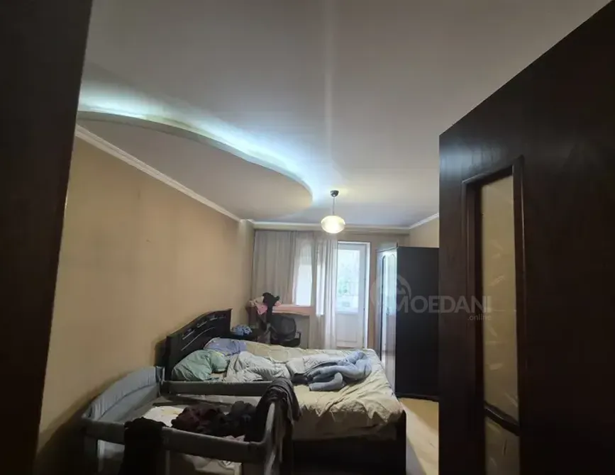 Apartments For Sale three-room 84м² 2/8 floor Tbilisi - photo 1