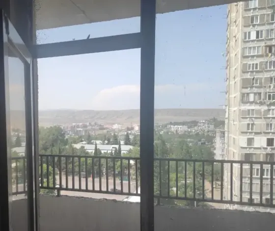 იყიდება 2 ოთახიანი ბინას 63.2მ² 9/14 სართ თბილისი