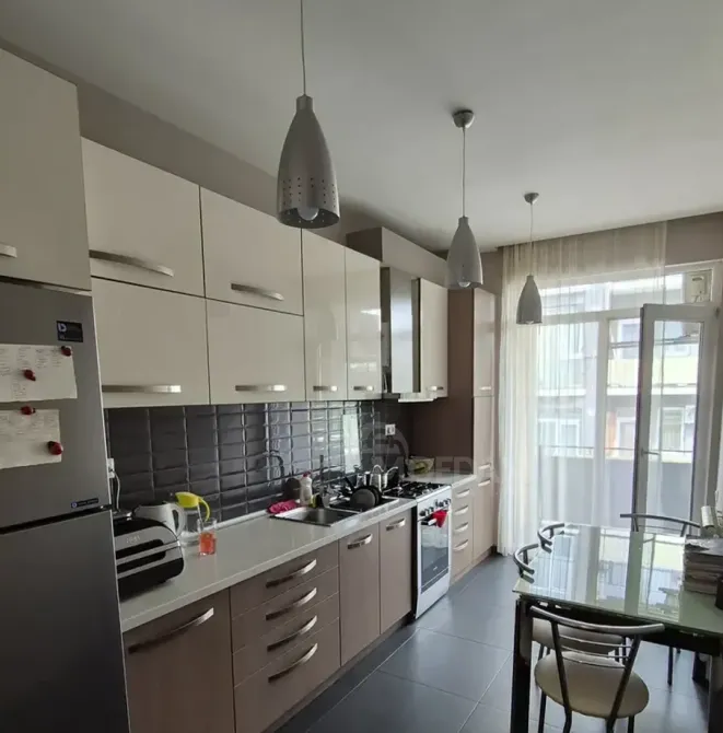 იყიდება 3 ოთახიანი ბინას 84მ² 5/7 სართ თბილისი - photo 5