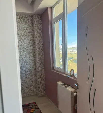 იყიდება 3 ოთახიანი ბინას 49.22მ² 14/14 სართ თბილისი