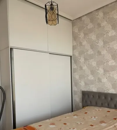 იყიდება 2 ოთახიანი ბინას 56მ² 15/15 სართ თბილისი