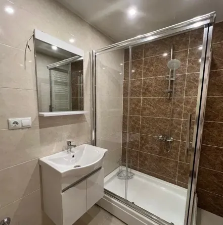 იყიდება 3 ოთახიანი ბინას 68.6მ² 16/16 სართ თბილისი