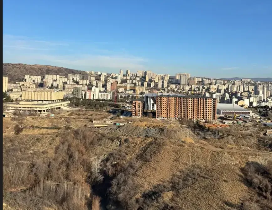 იყიდება 3 ოთახიანი ბინას 68.6მ² 16/16 სართ თბილისი - photo 12