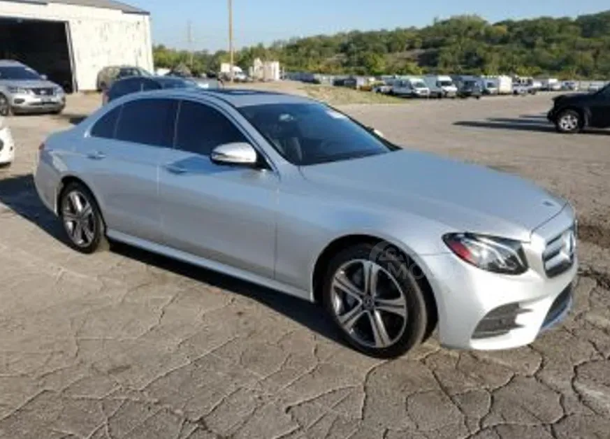 Mercedes E 2L 2020 Тбилиси - изображение 5