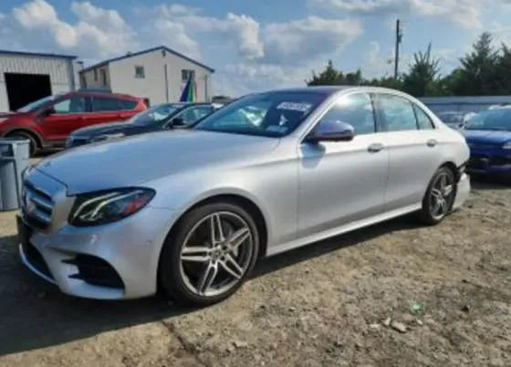 Mercedes E 3L 2019 თბილისი