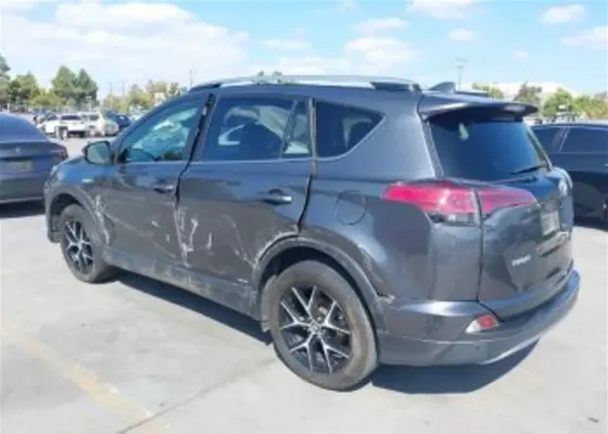 Toyota RAV4 2.5L 2017 Тбилиси